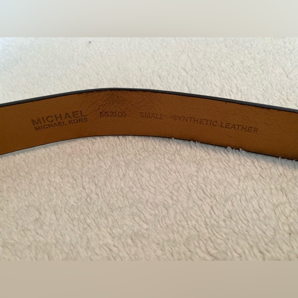 Michael Kors Women’s Size Small Metal Accent Belt - Picture 4 of 5